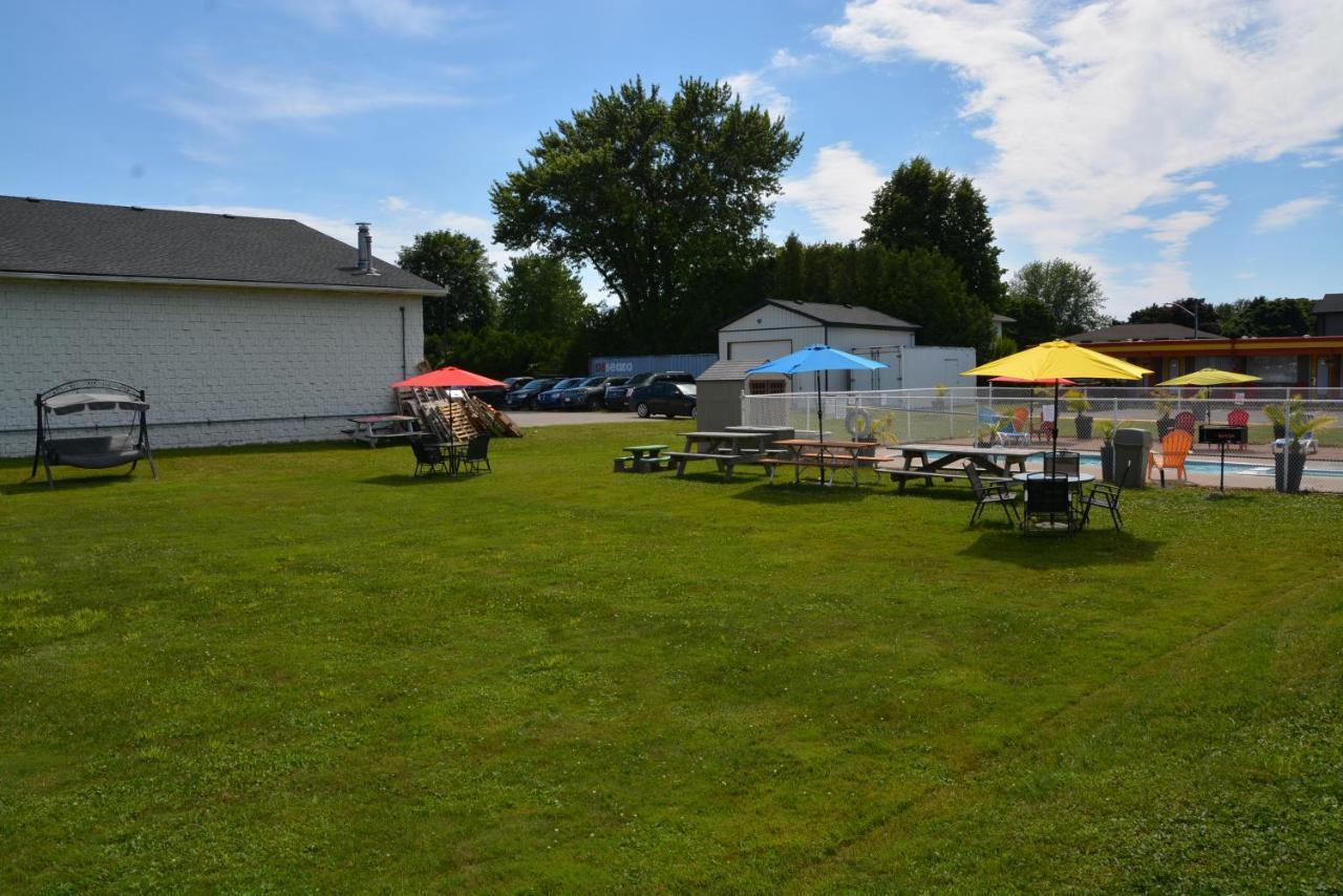 Harmony Inn Goderich Buitenkant foto
