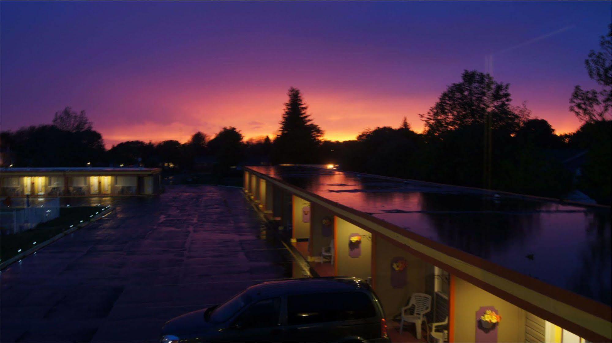 Harmony Inn Goderich Buitenkant foto